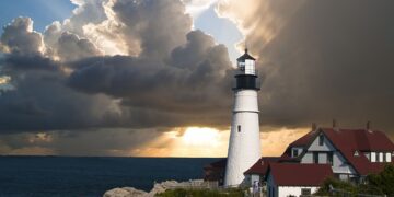 Discover the Top 10 US Colleges for Study Abroad in 2023!